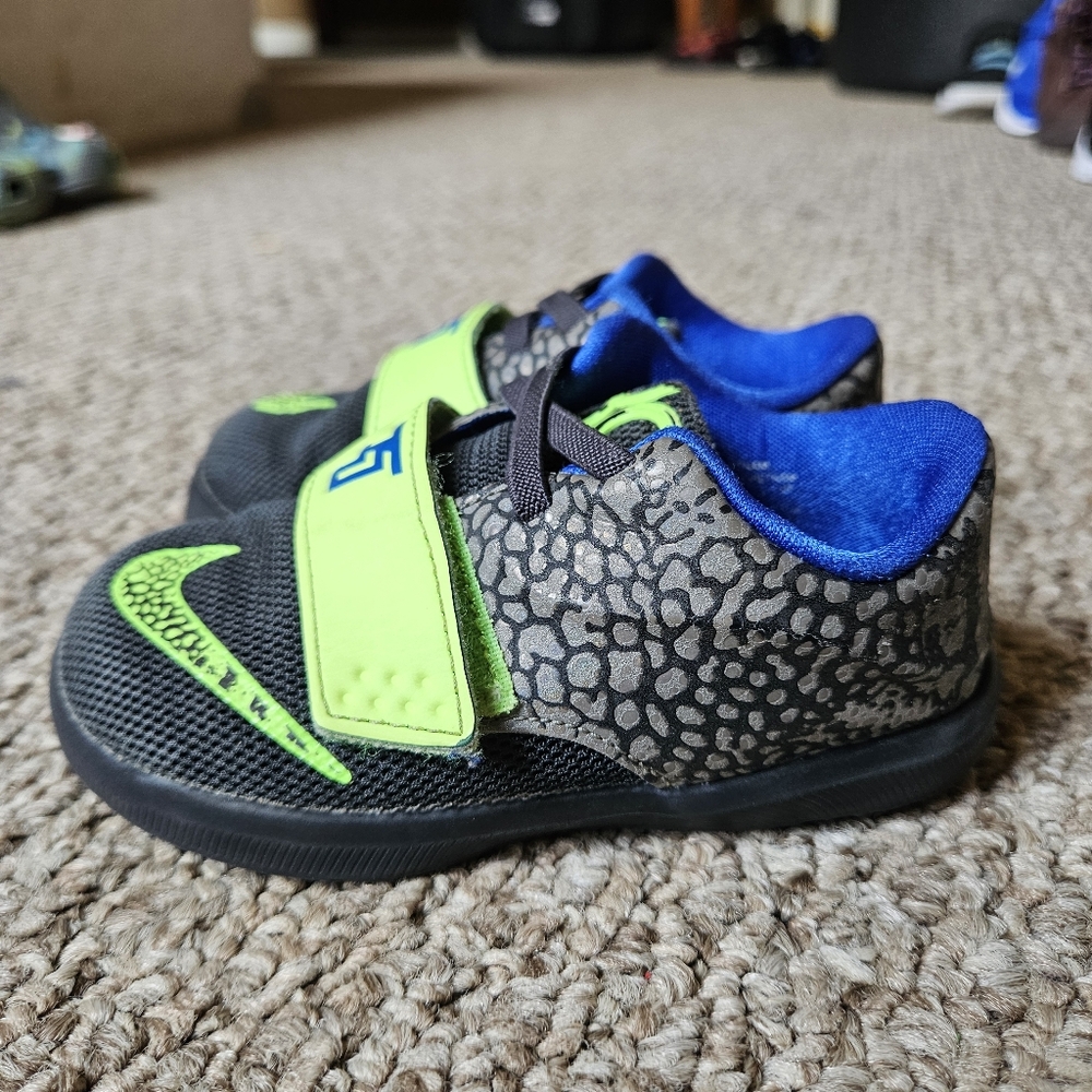 Nike KD 7 Kevin Durant Kids Shoes, Size 7